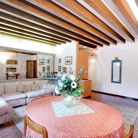 22 Marzo Appartement *