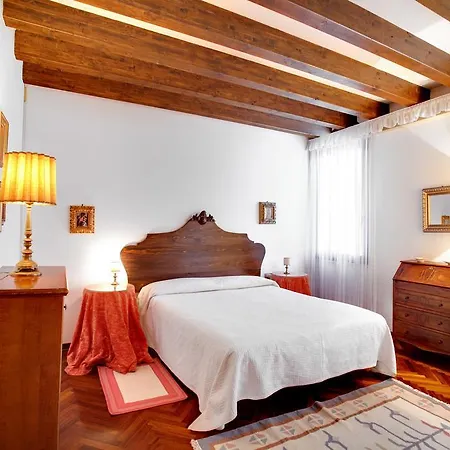 22 Marzo Apartment *